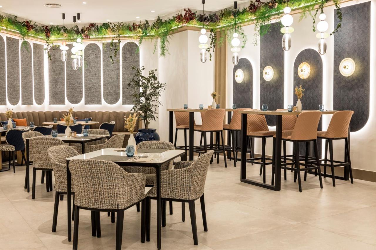 Ilunion Les Corts Spa Barcelona Ngoại thất bức ảnh