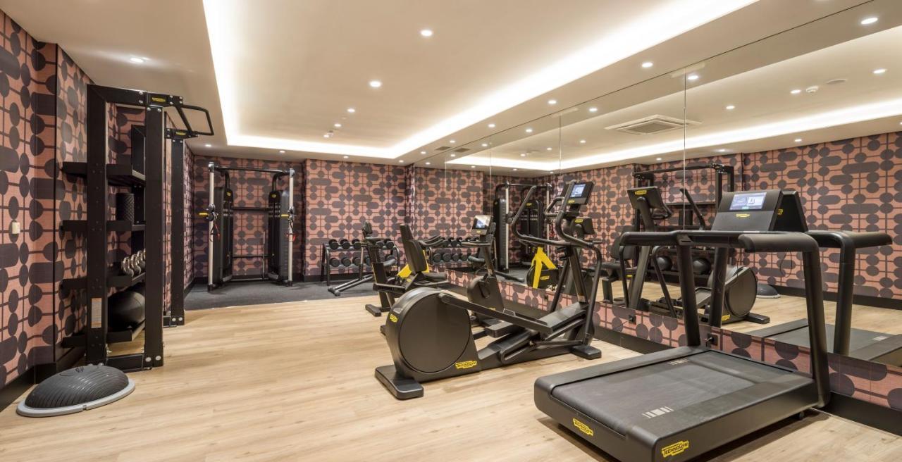 Ilunion Les Corts Spa Barcelona Ngoại thất bức ảnh