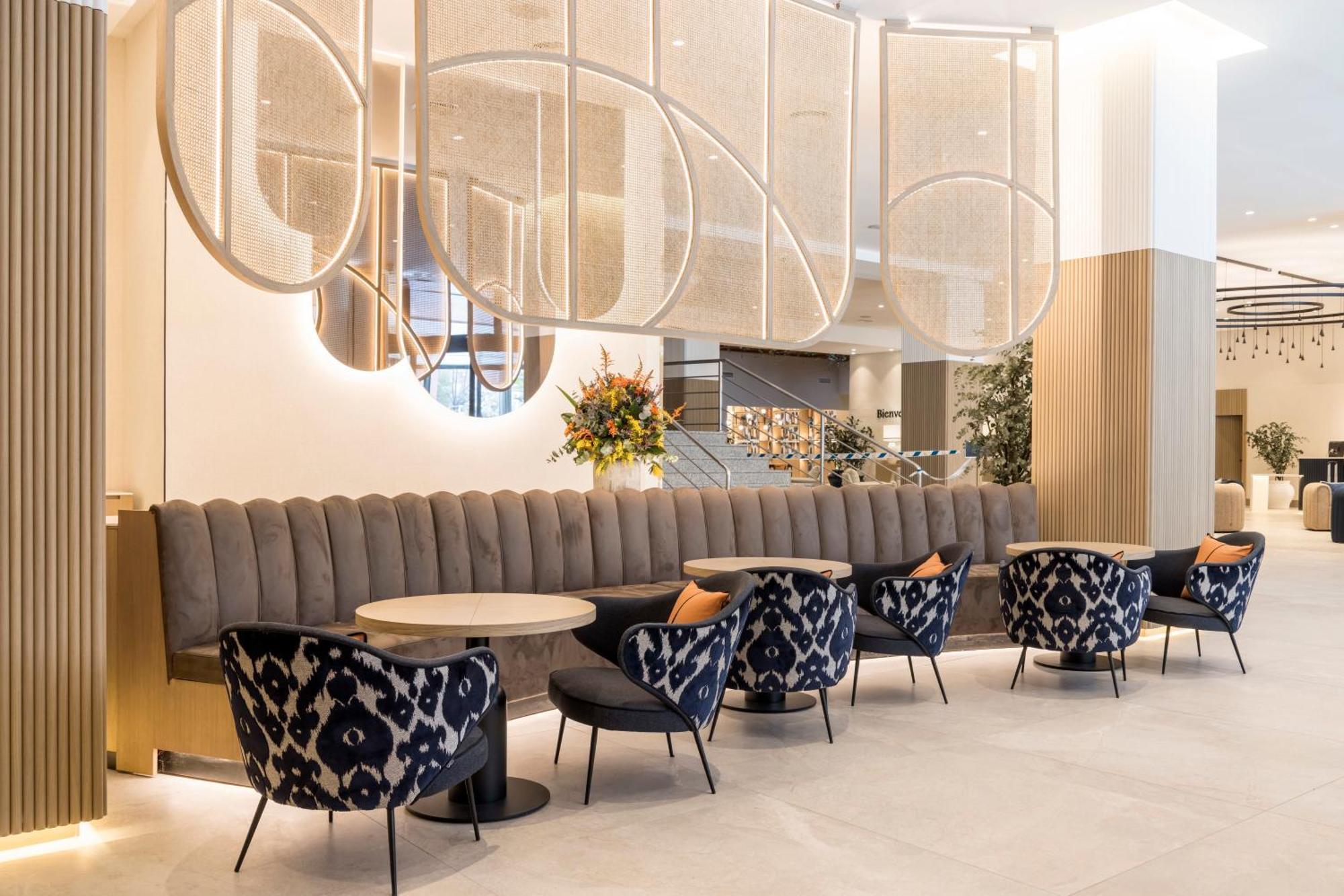 Ilunion Les Corts Spa Barcelona Ngoại thất bức ảnh