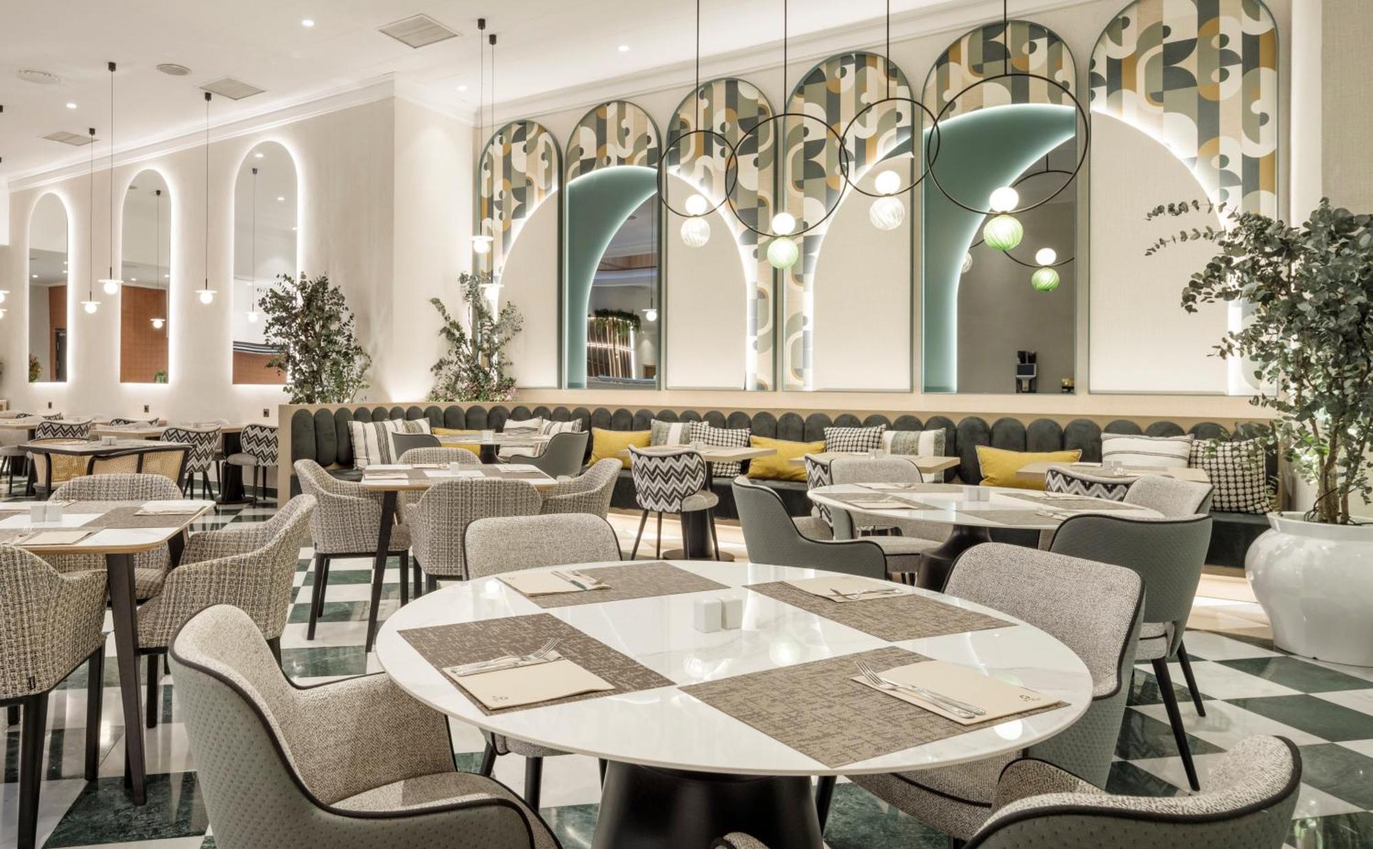 Ilunion Les Corts Spa Barcelona Ngoại thất bức ảnh