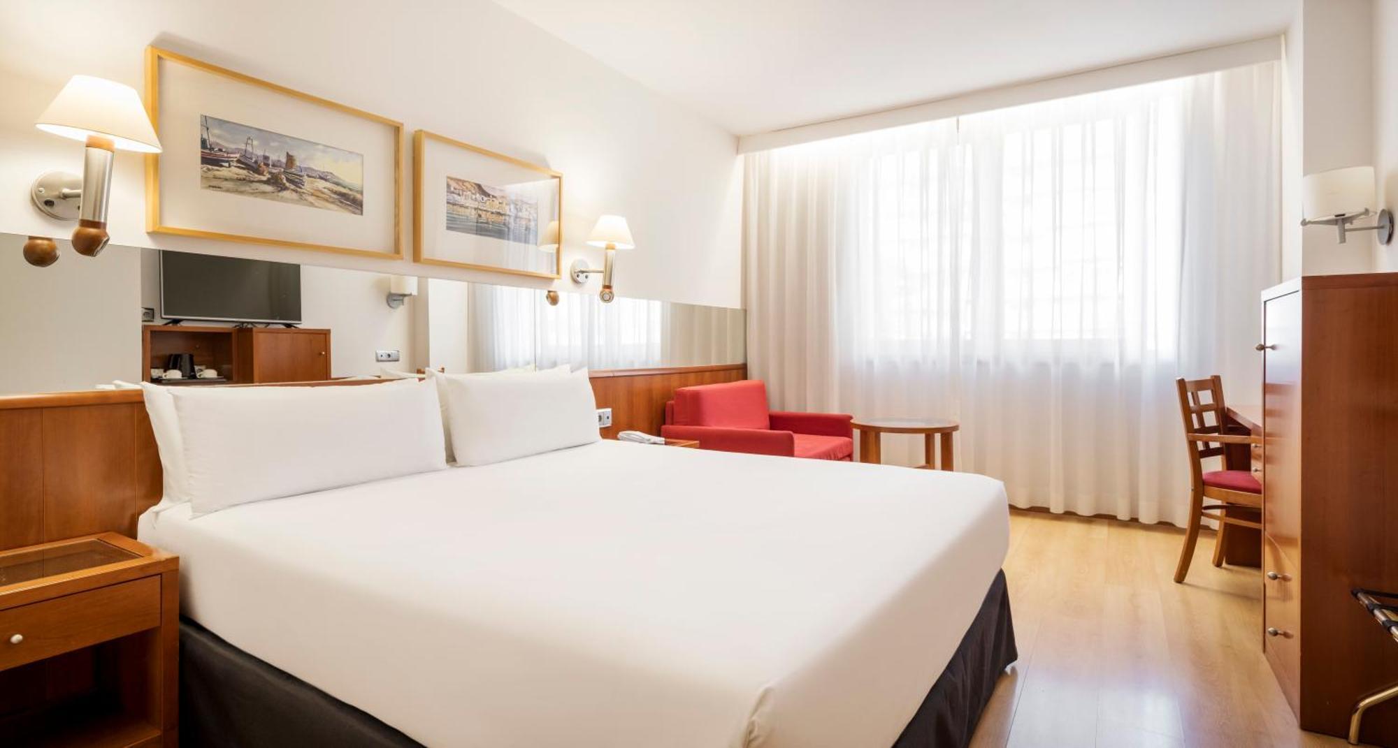Ilunion Les Corts Spa Barcelona Phòng bức ảnh